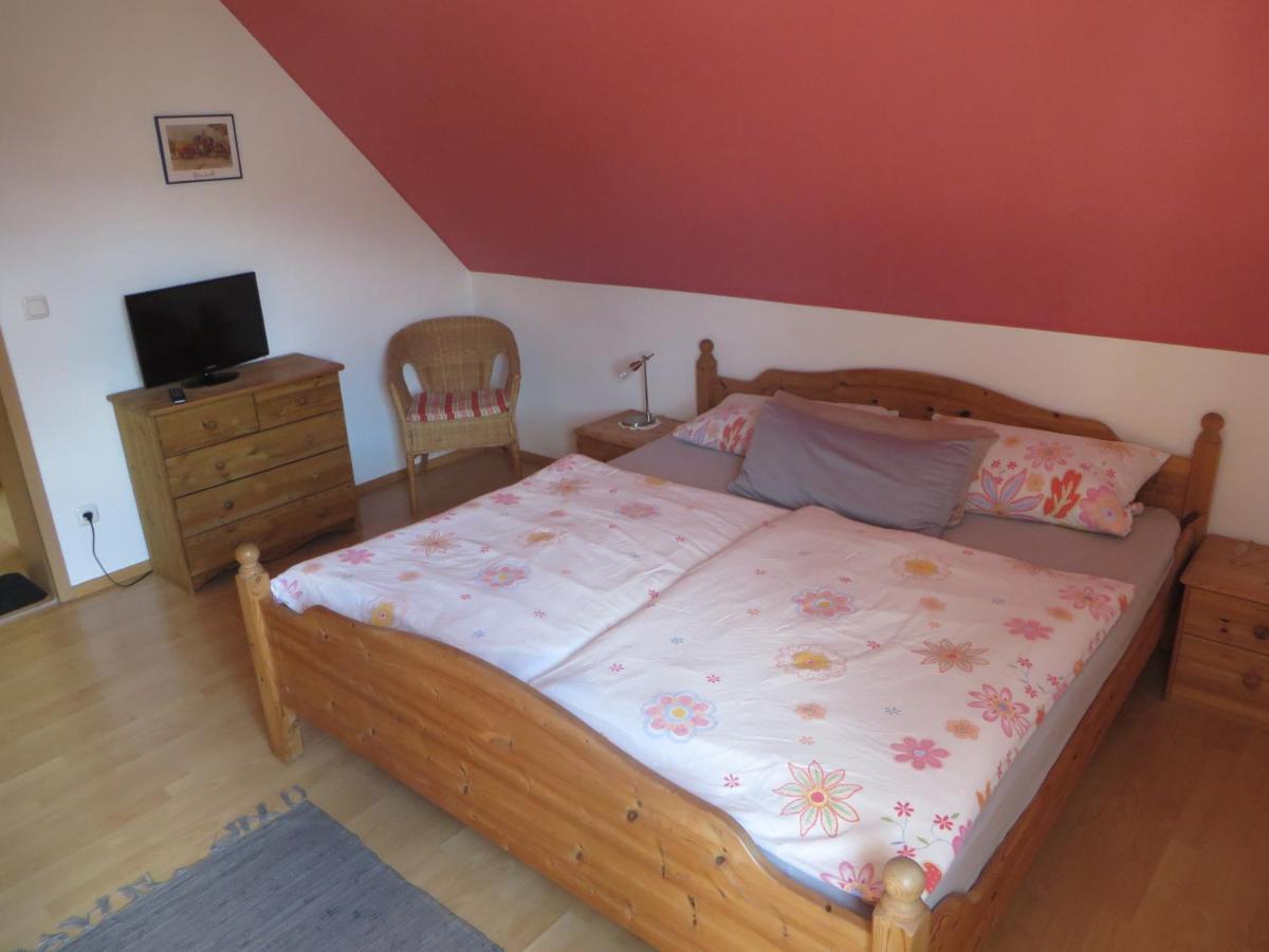 Pension-Gaestehaus Kueblboeck Neualbenreuth Luaran gambar
